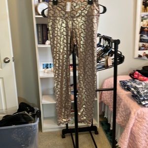 Geo foil, yoga pants with bralette